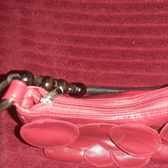 Red Purse, wood beaded handle, small - Picture 9 of 10